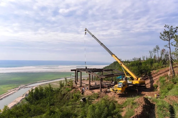 1507625943130381B10A.jpg 640.webp (7).jpg