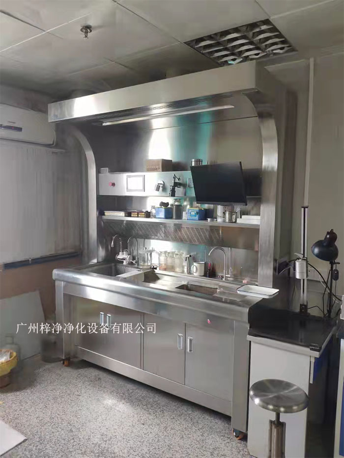 取材臺是病理實(shí)驗(yàn)室中非常重要的安全設(shè)備之一